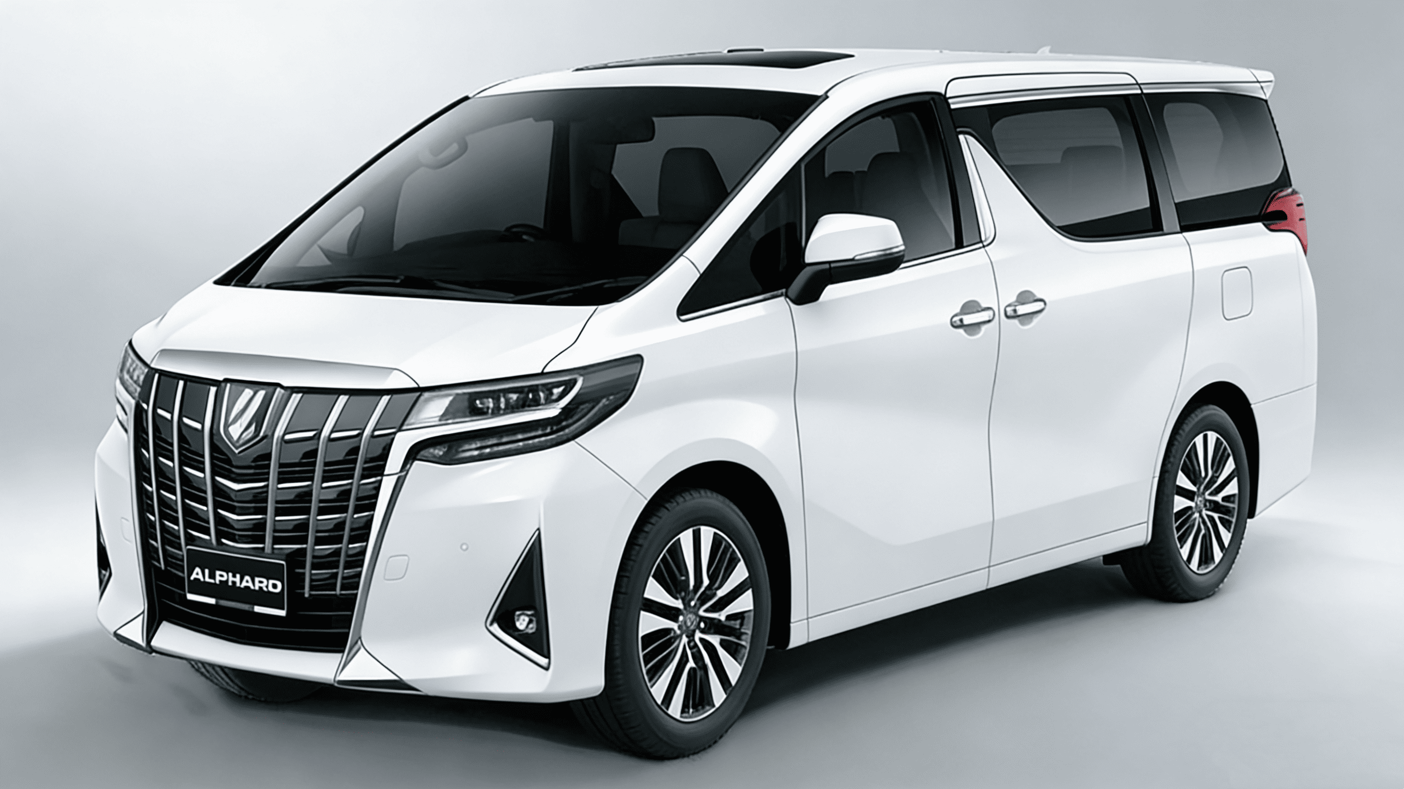 埃爾法七人車側面